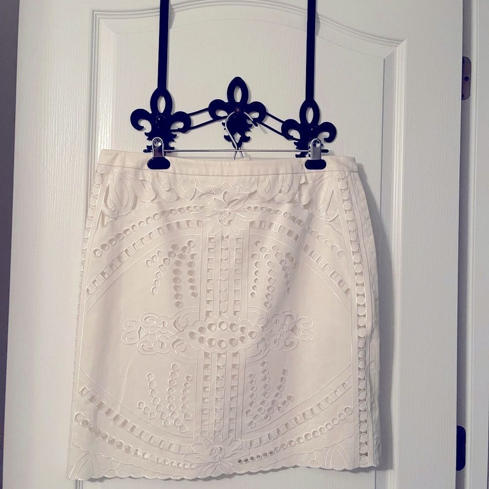 Antonio Melani off white skirt size 14